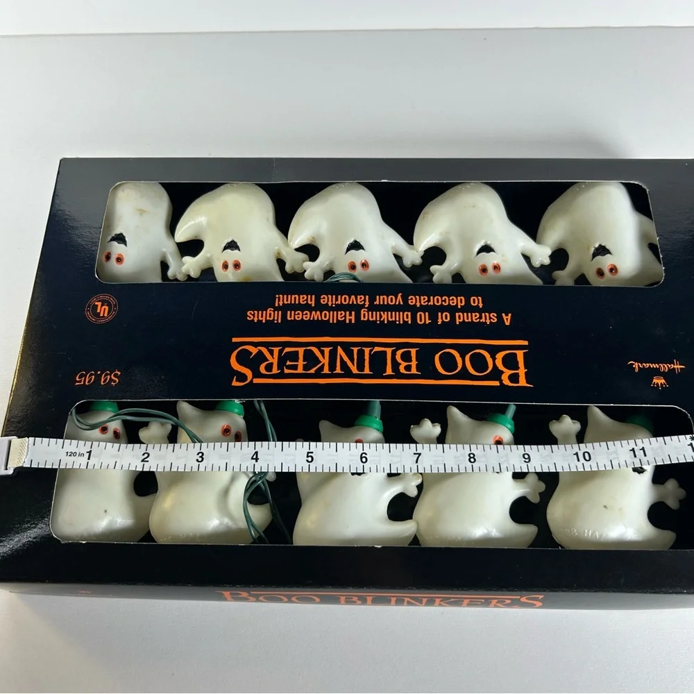 Vtg Hallmark Halloween Boo Blinkers White Ghost Plastic Blow Mold Light String
